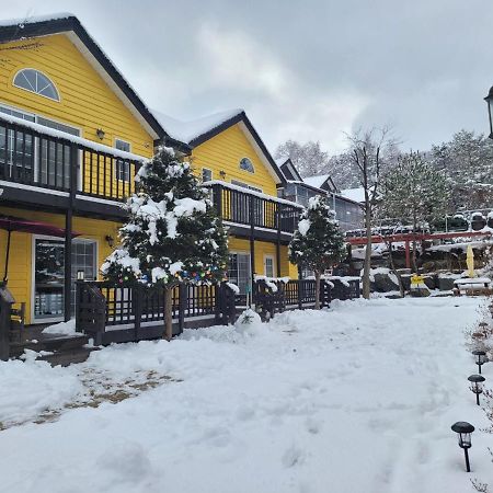 Honey Bear Pension Pyeongchang Eksteriør bilde